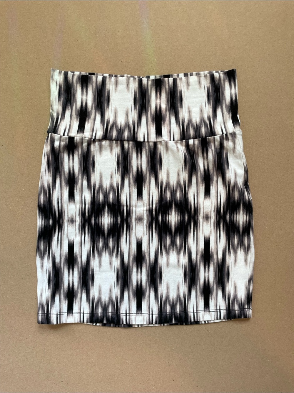 Charlotte Russe Black and White Patterned Mini Skirt